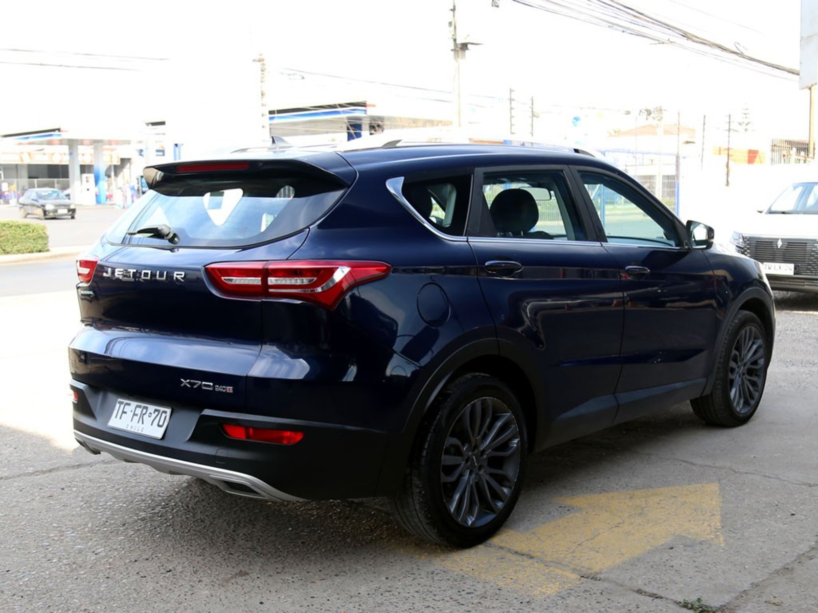 Jetour X70 1.5T GL 4X2 MT 5P 2024 - Foto 5 de 20
