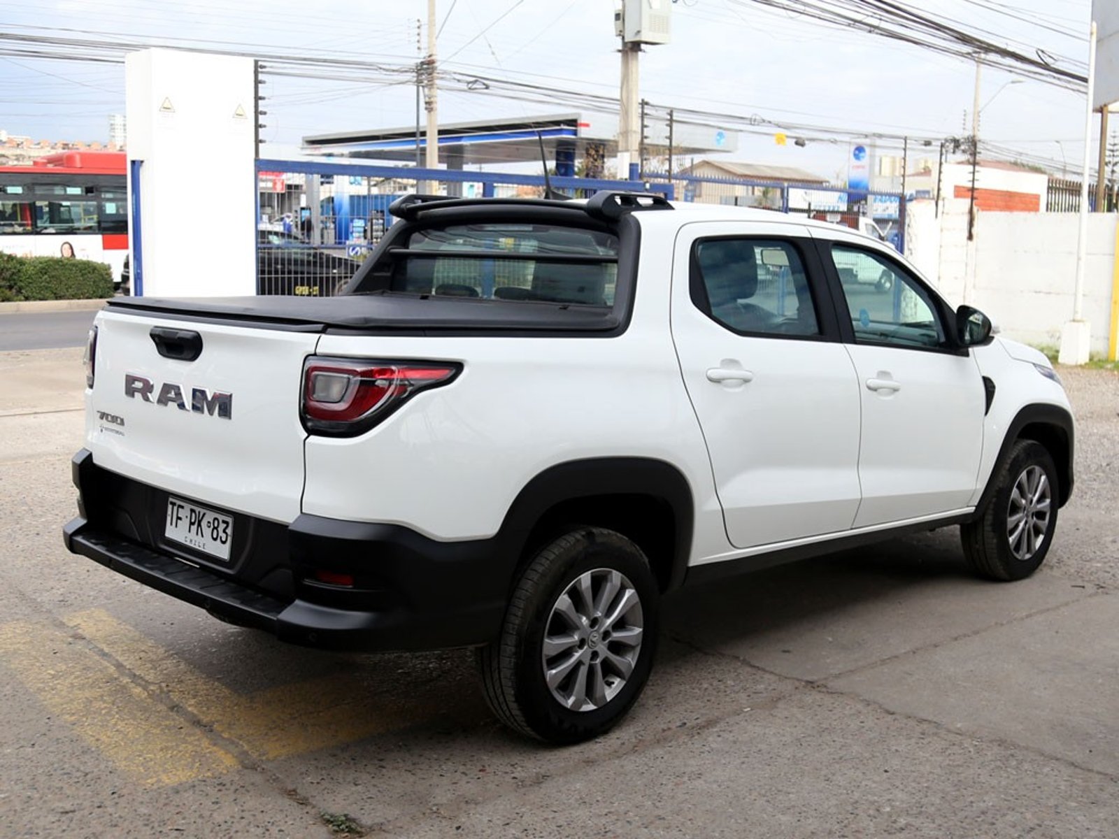 RAM 700 1.3 BIGHORNE SLT CD MT 2024 - Imagen 5 de 20