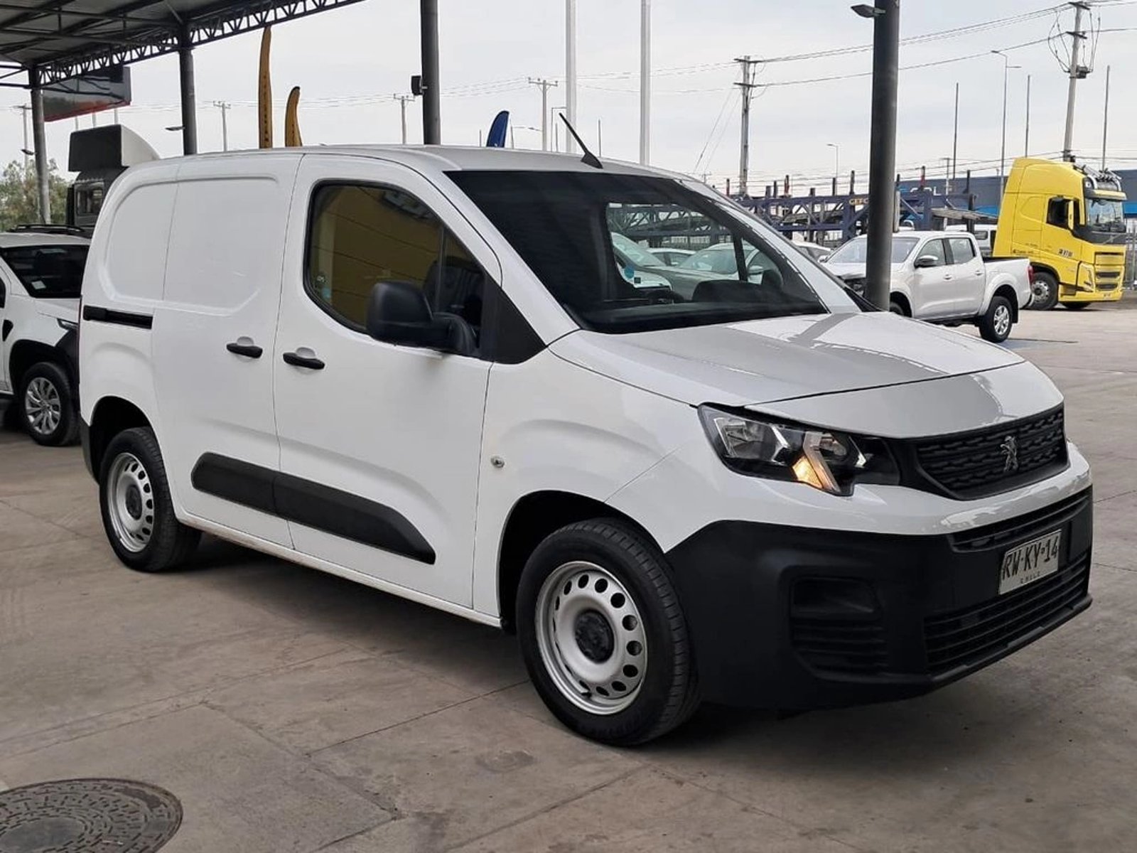 Peugeot PARTNER L1 1.6 HDI 4X2 MT 2022 - Imagen 5 de 20