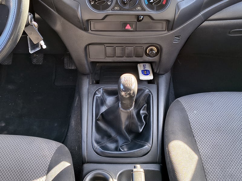 Mitsubishi L200 L200 KATANA 2.4 Diesel 4x2 T/M 2022 - Imagen 16 de 19