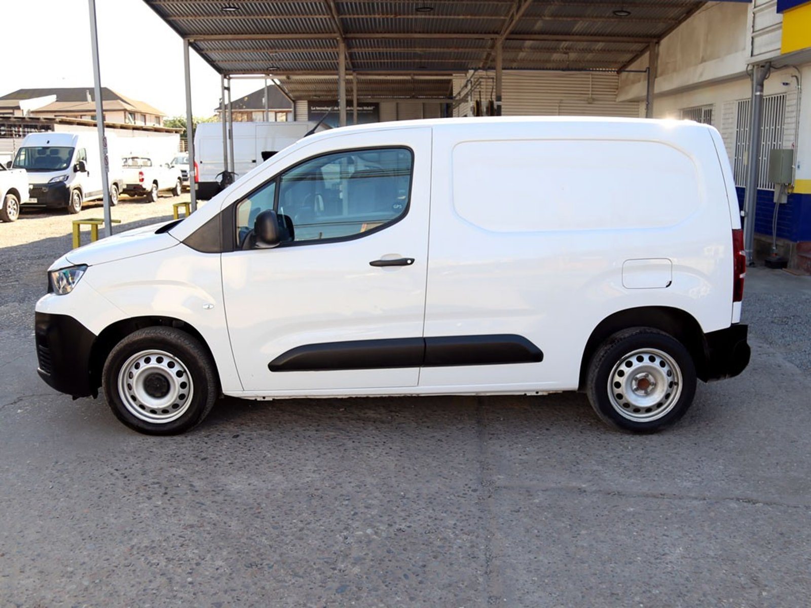 Peugeot PARTNER 1.5 L1 BLUEHDI 100 MT DIESEL 2024 - Imagen 8 de 20