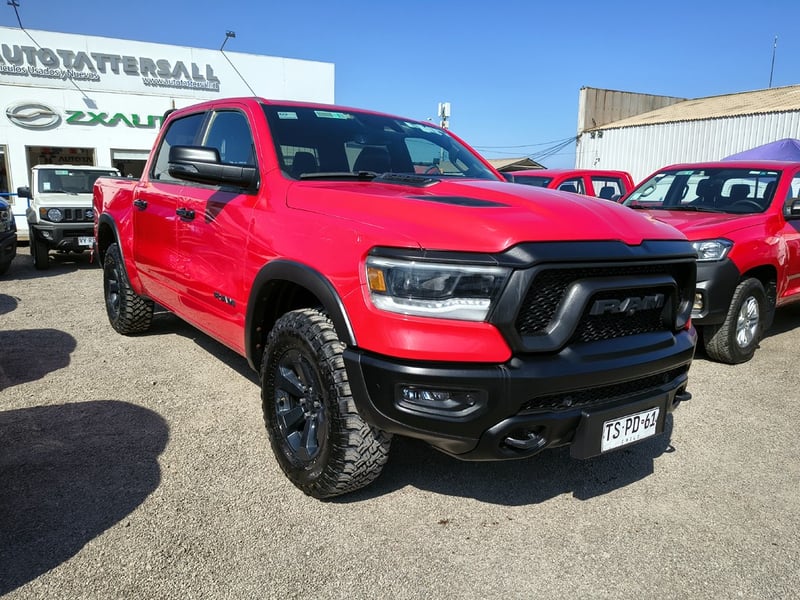 RAM 1500 5.7 Gasolina 4x4 T/A 2024 - Imagen 3 de 20