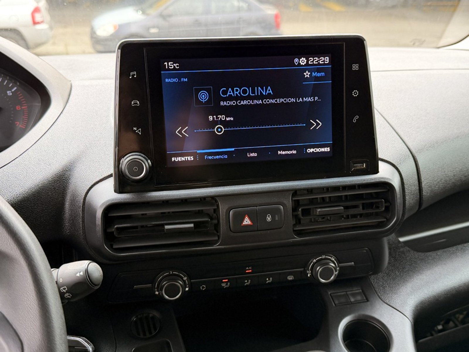 Peugeot PARTNER L1 BLUEHDI 2024 - Imagen 15 de 20