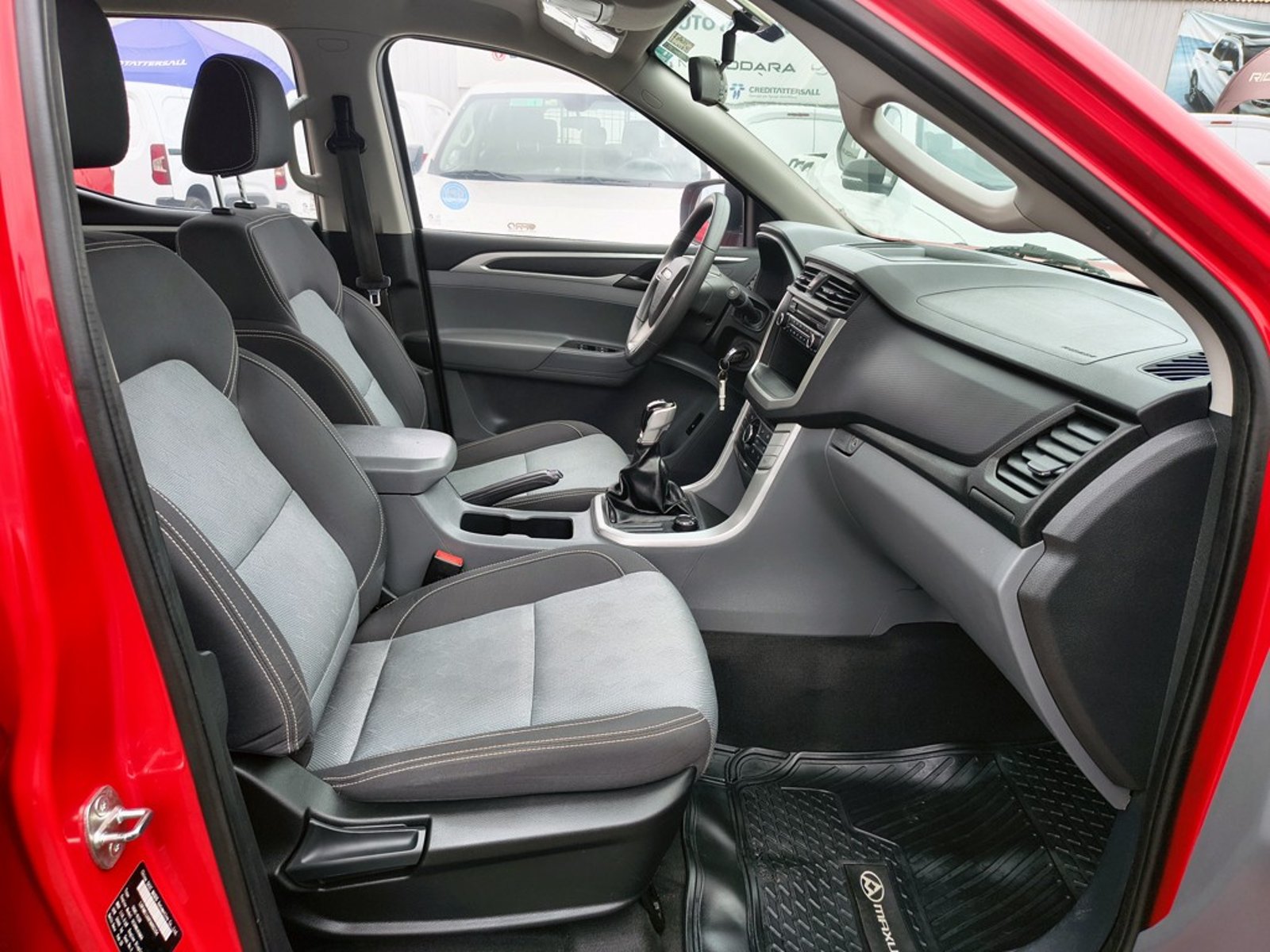 Maxus T60 2.0 Diesel 4x4 T/M 2024 - Imagen 17 de 19