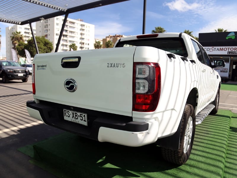 ZX Auto TERRALORD 2.5 4X2 MT 2022 - Imagen 6 de 20
