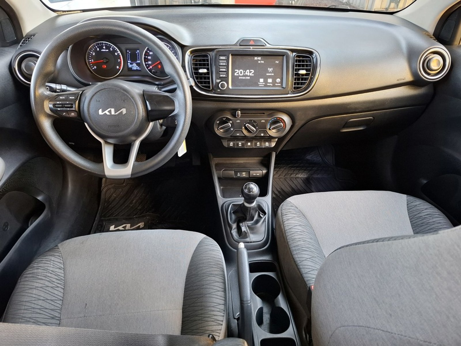 KIA SOLUTO LX 1.4 2023 - Imagen 11 de 20