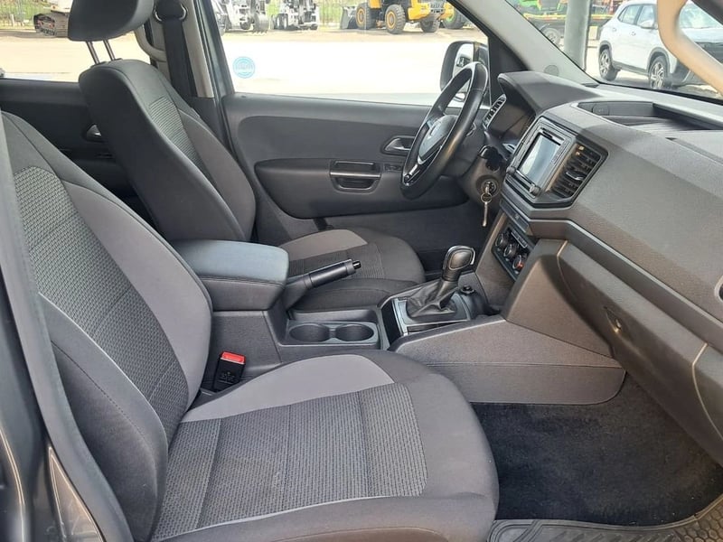 Volkswagen AMAROK COMFORTLINE AT 4X4 2.0 2023 - Imagen 16 de 20