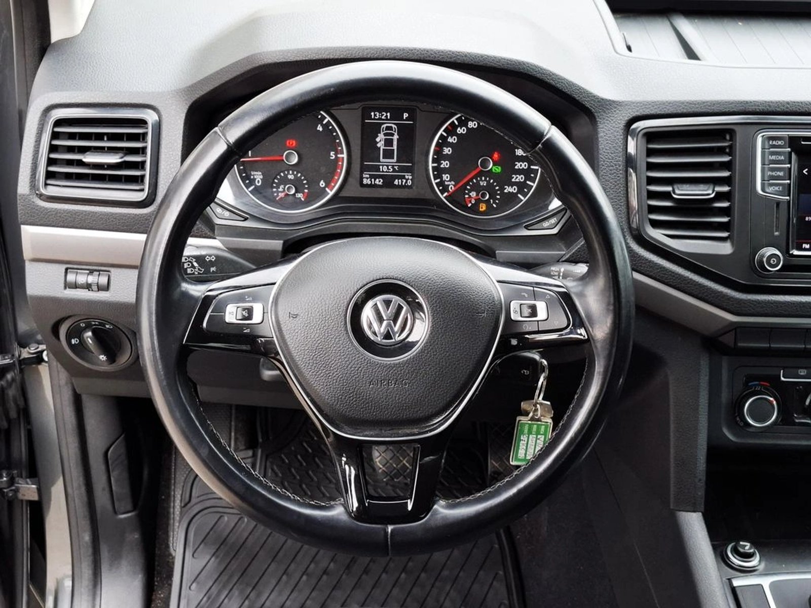 VOLKSWAGEN AMAROK 3.0 2021 - Imagen 16 de 20