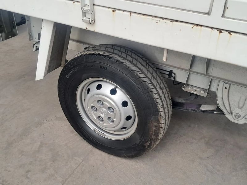 Peugeot BOXER L3 2.2 PICKUP CABINA SIMPLE 2025 - Imagen 11 de 18