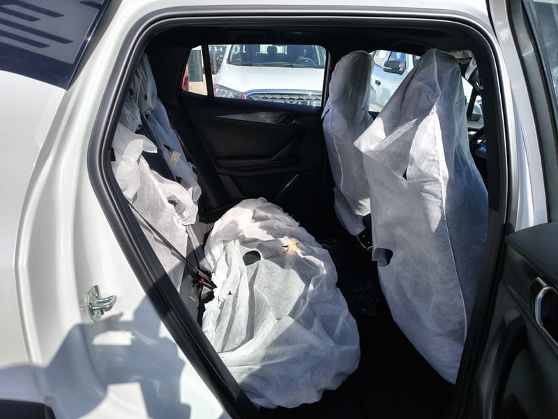 Lynk & Co 06 1.5 Gasolina 4x2 T/A PRO 2027 - Imagen 20 de 20