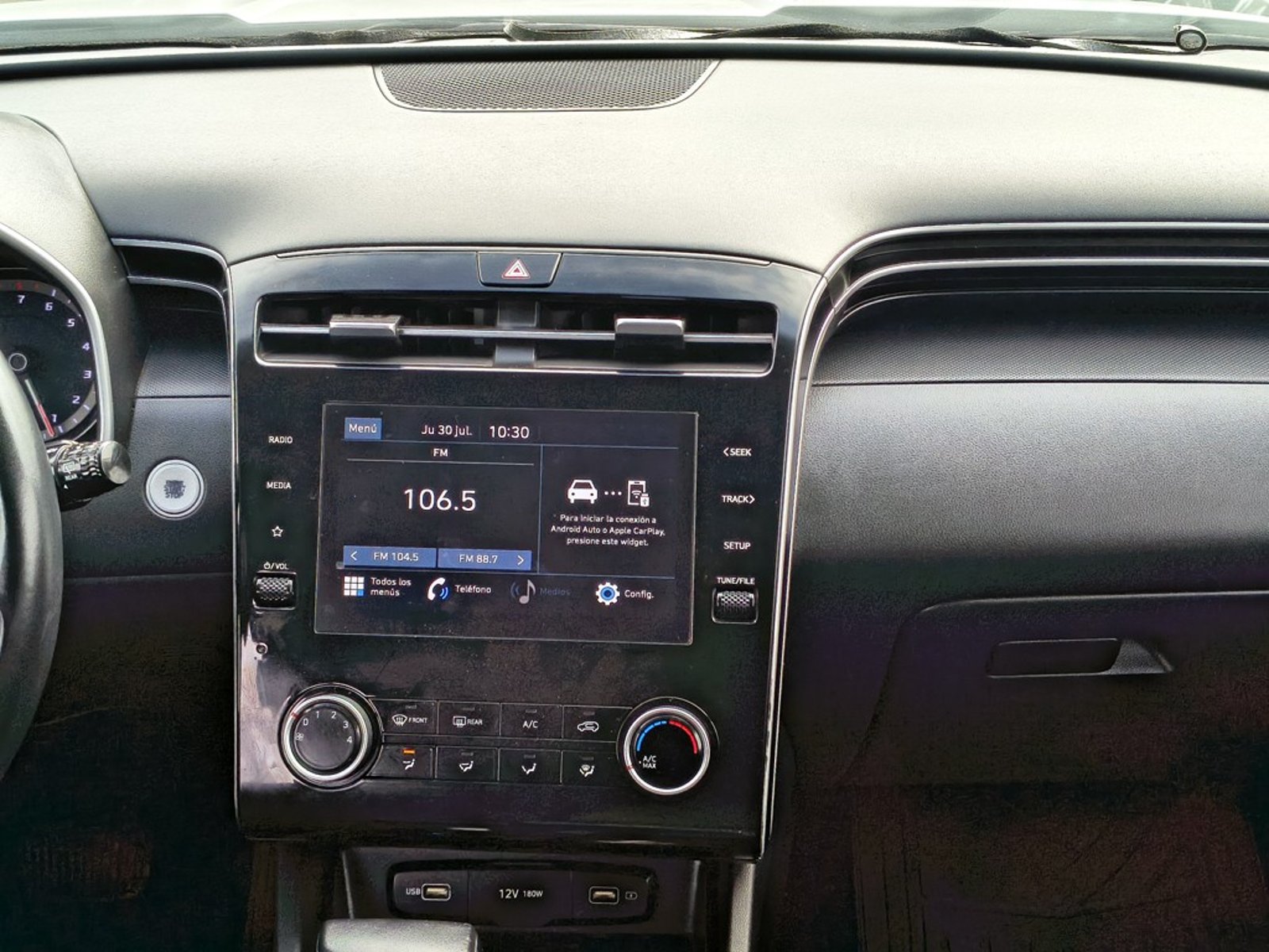 Hyundai TUCSON TUCSON 2.0 Gasolina 4x4 T/A 2024 - Imagen 17 de 20