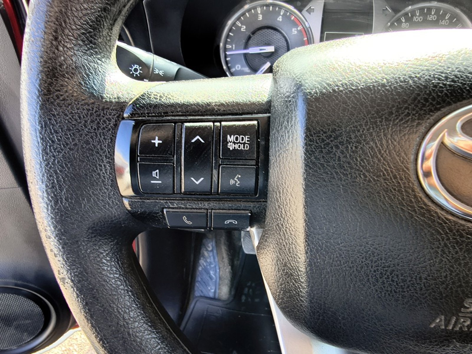 Toyota HILUX HILUX TSS 2.4 Diesel 4X2 T/M 2021 - Imagen 12 de 20