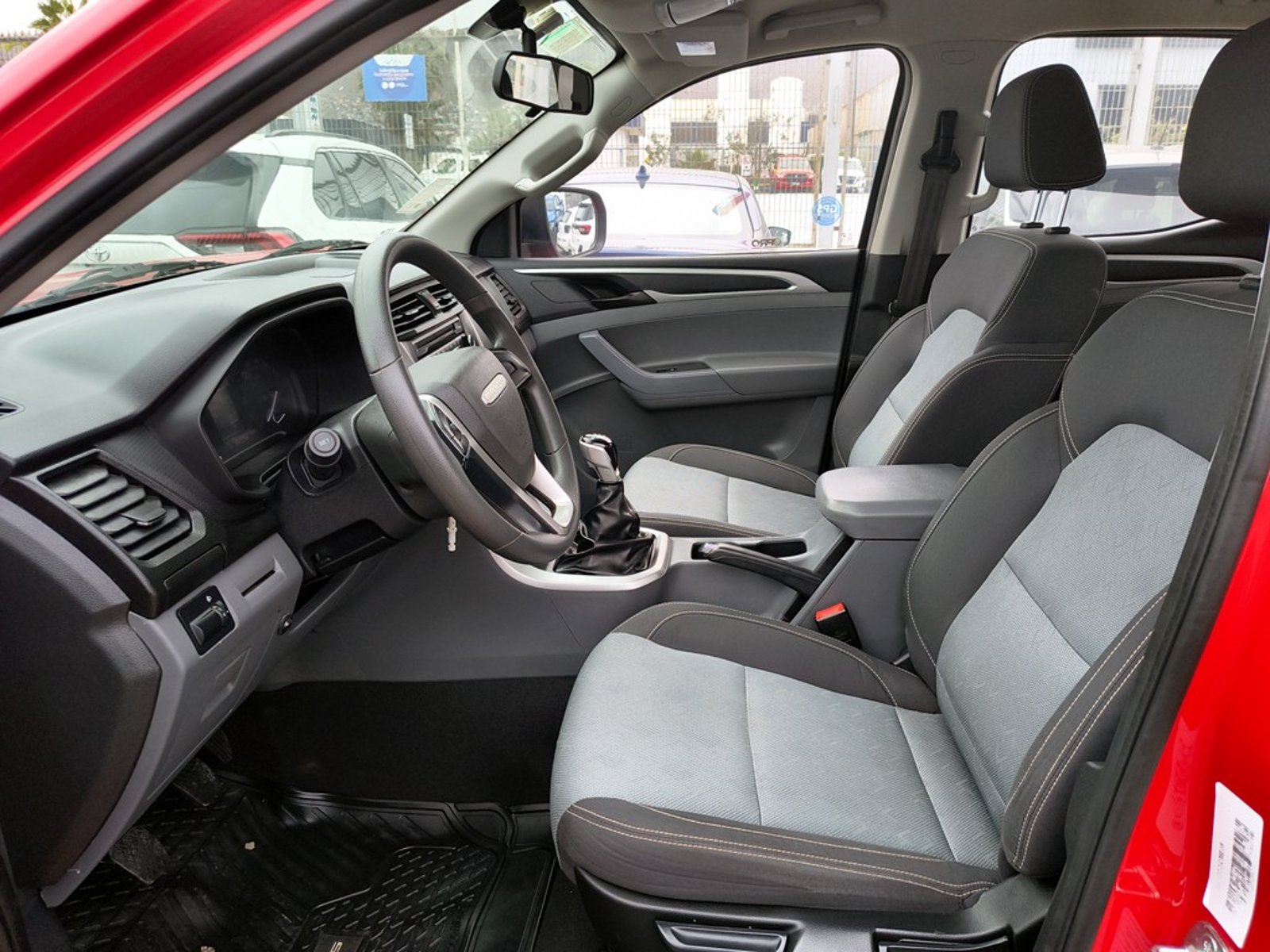 Maxus T60 2.0 Diesel 4x4 T/M 2024 - Imagen 9 de 19