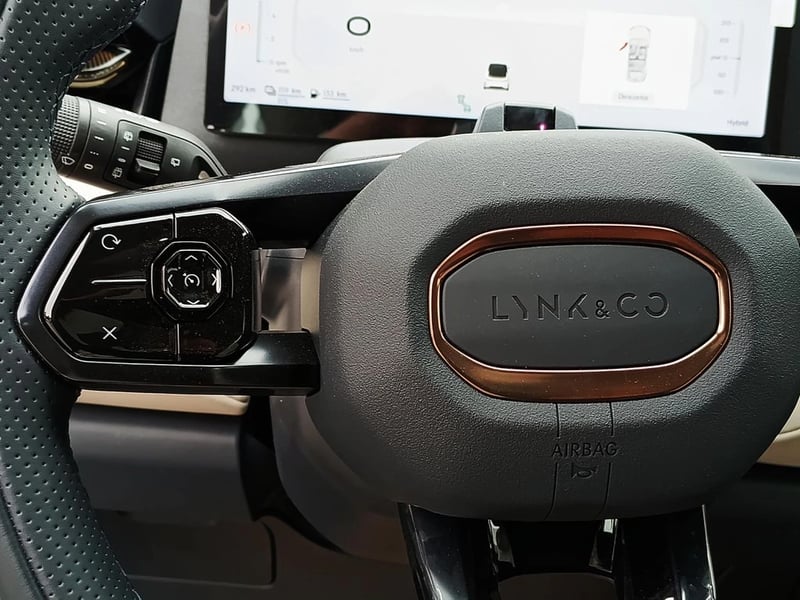 Lynk & Co 08 PHEV PRO 2027 - Imagen 18 de 20