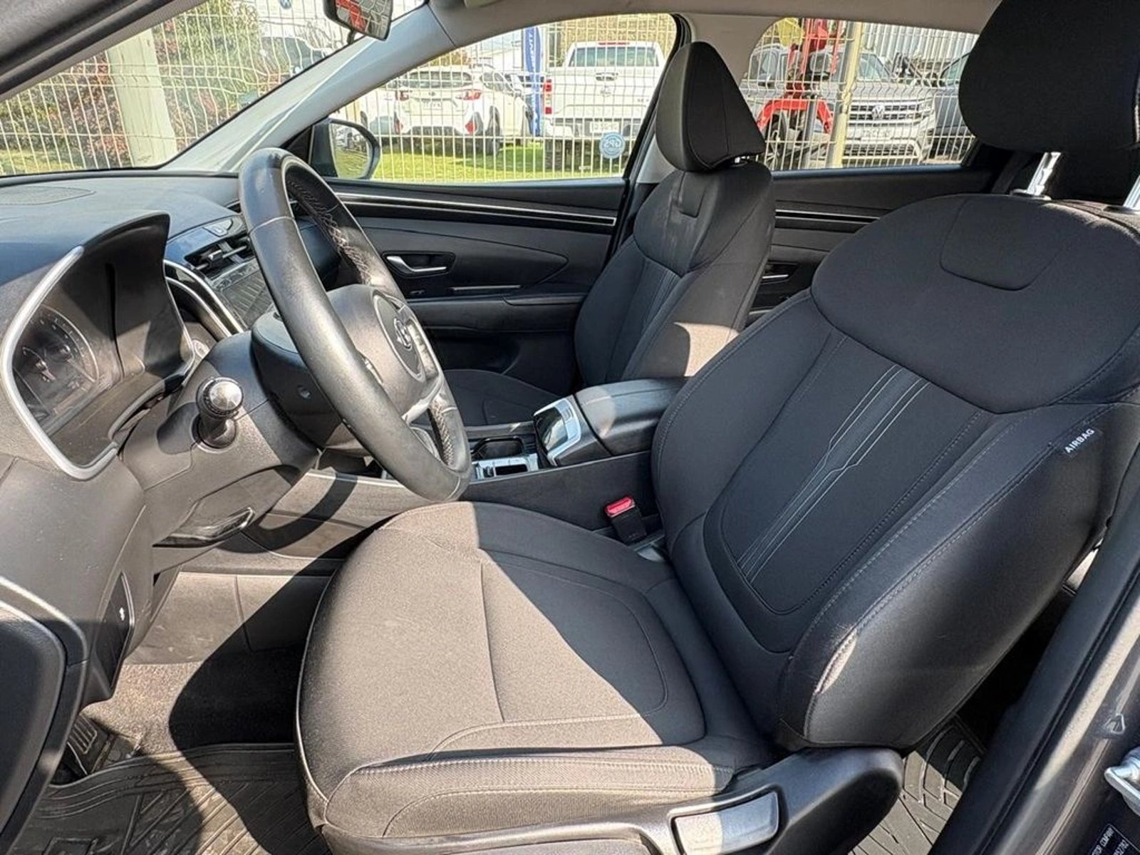 HYUNDAI TUCSON NX4 4x4 AUT 2025 - Imagen 9 de 13