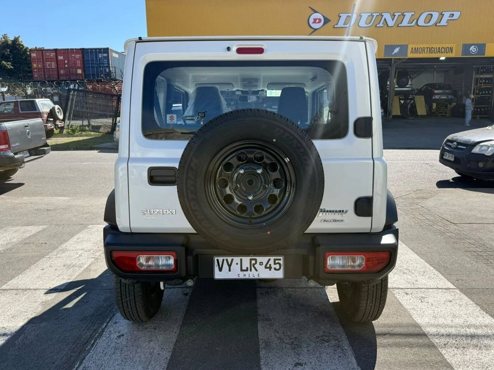 Suzuki JIMNY GL WINCHE MT 4X4 PRECIO+ IVA 2026 - Foto 5 de 15