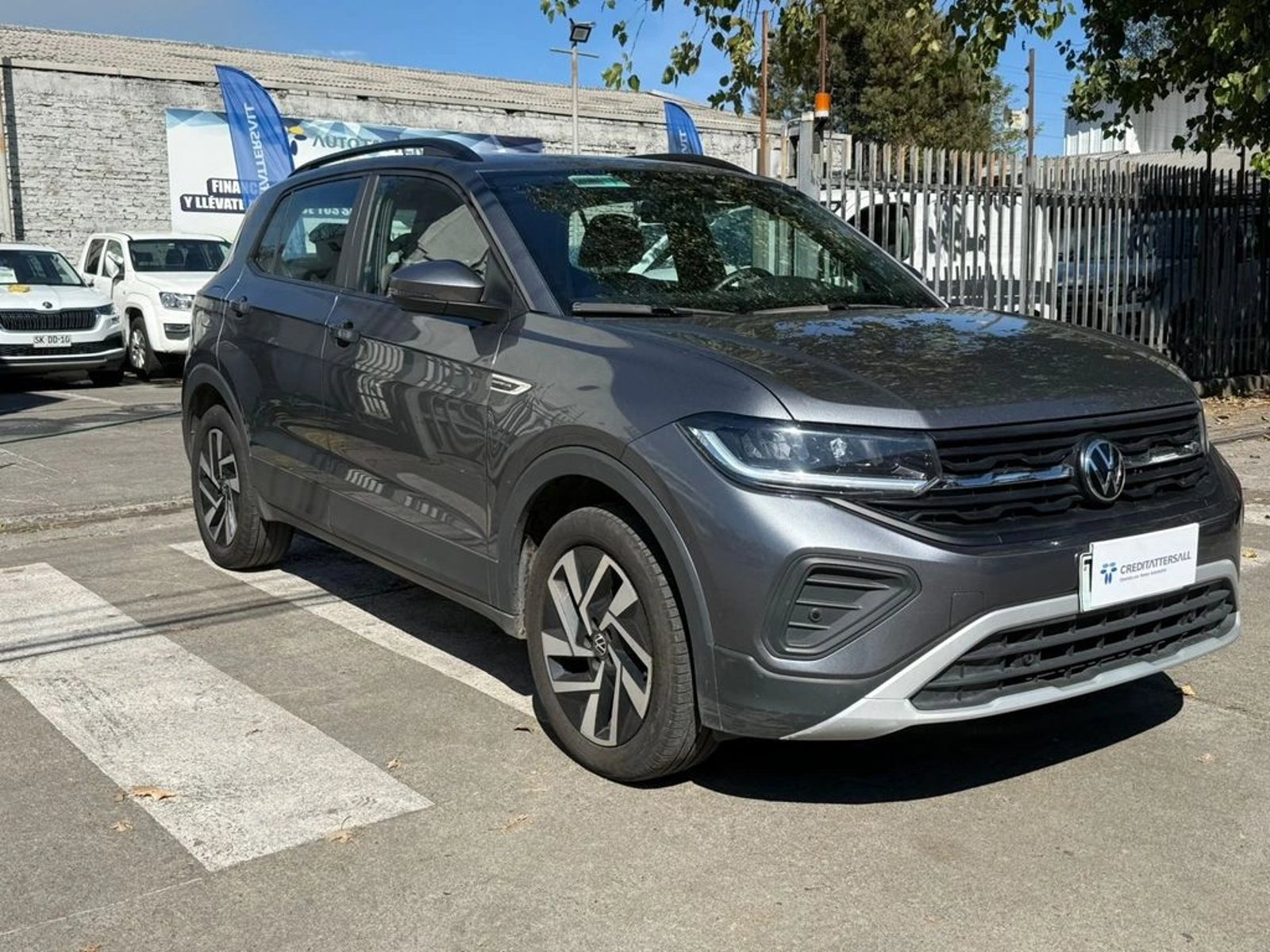 VOLKSWAGEN T-CROSS 1.0 TSI COMFORTLINE AT 2025 - Imagen 3 de 12