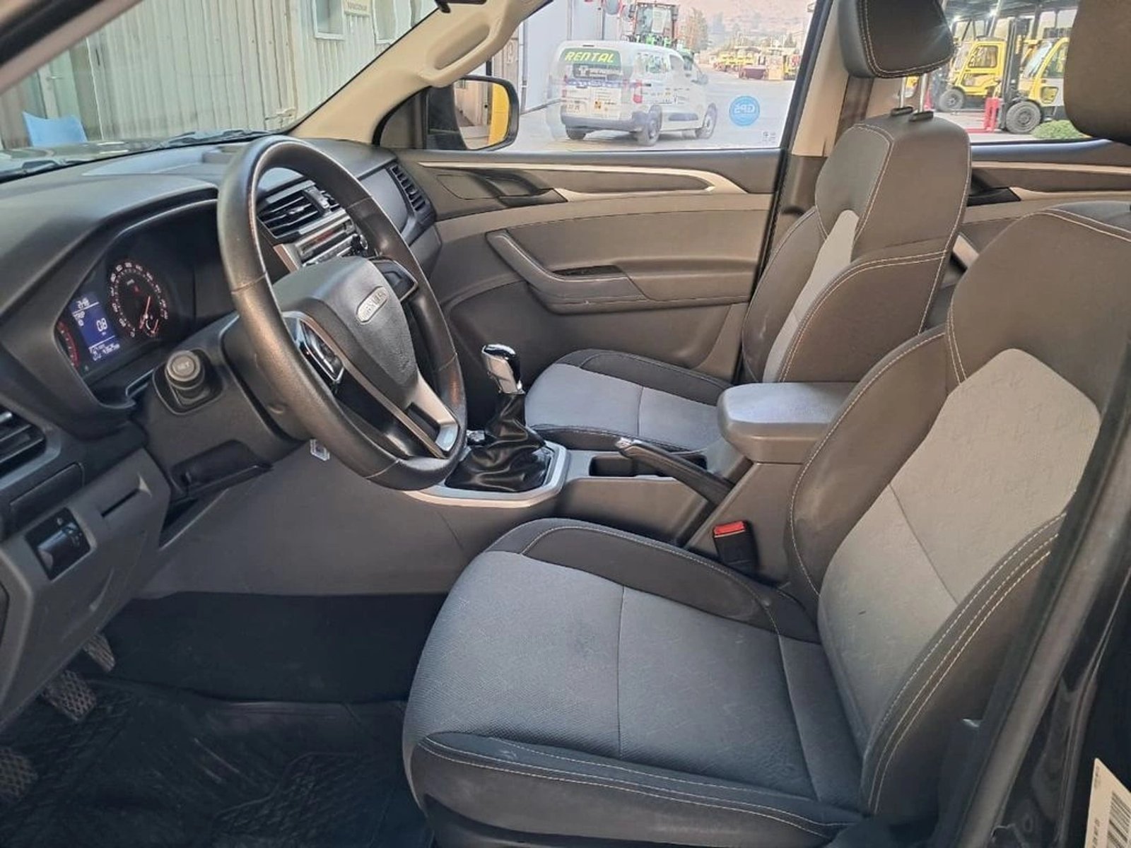 MAXUS T60 2.8 GL MT 4X4 2024 - Imagen 10 de 20