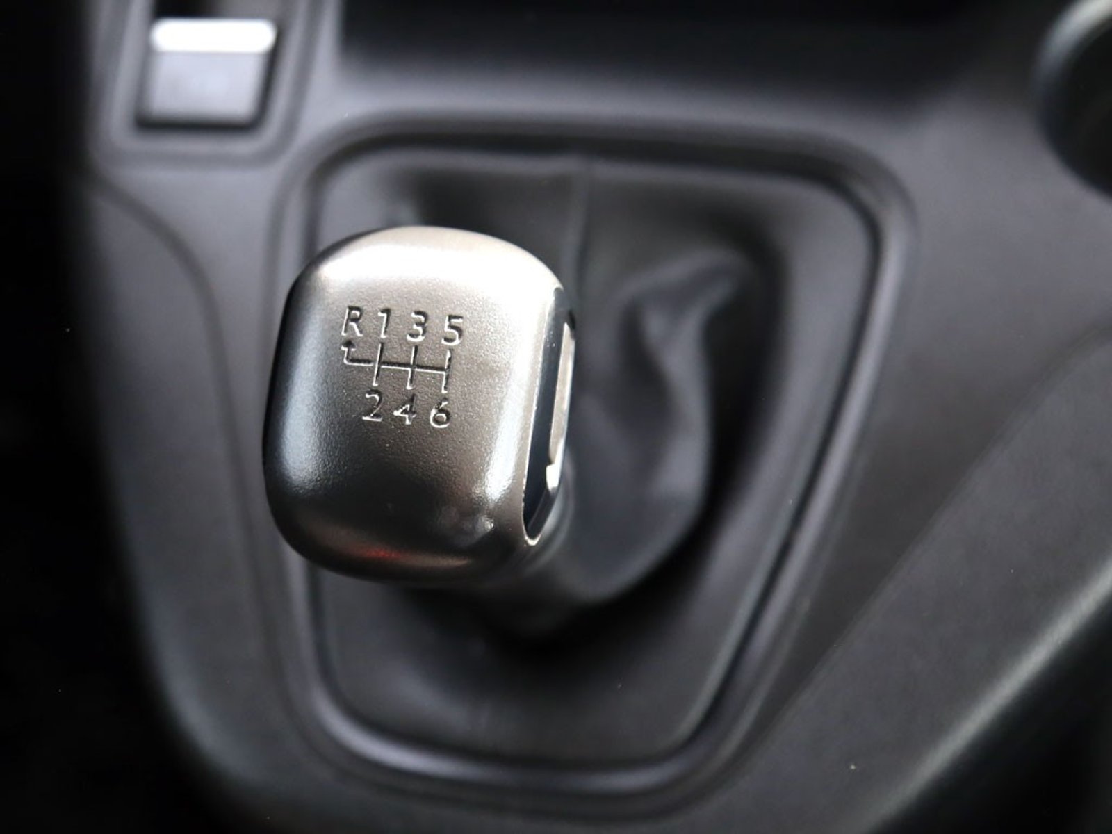 Peugeot PARTNER 1.5 L1 BLUEHDI 100 MT DIESEL 2023 - Imagen 18 de 20