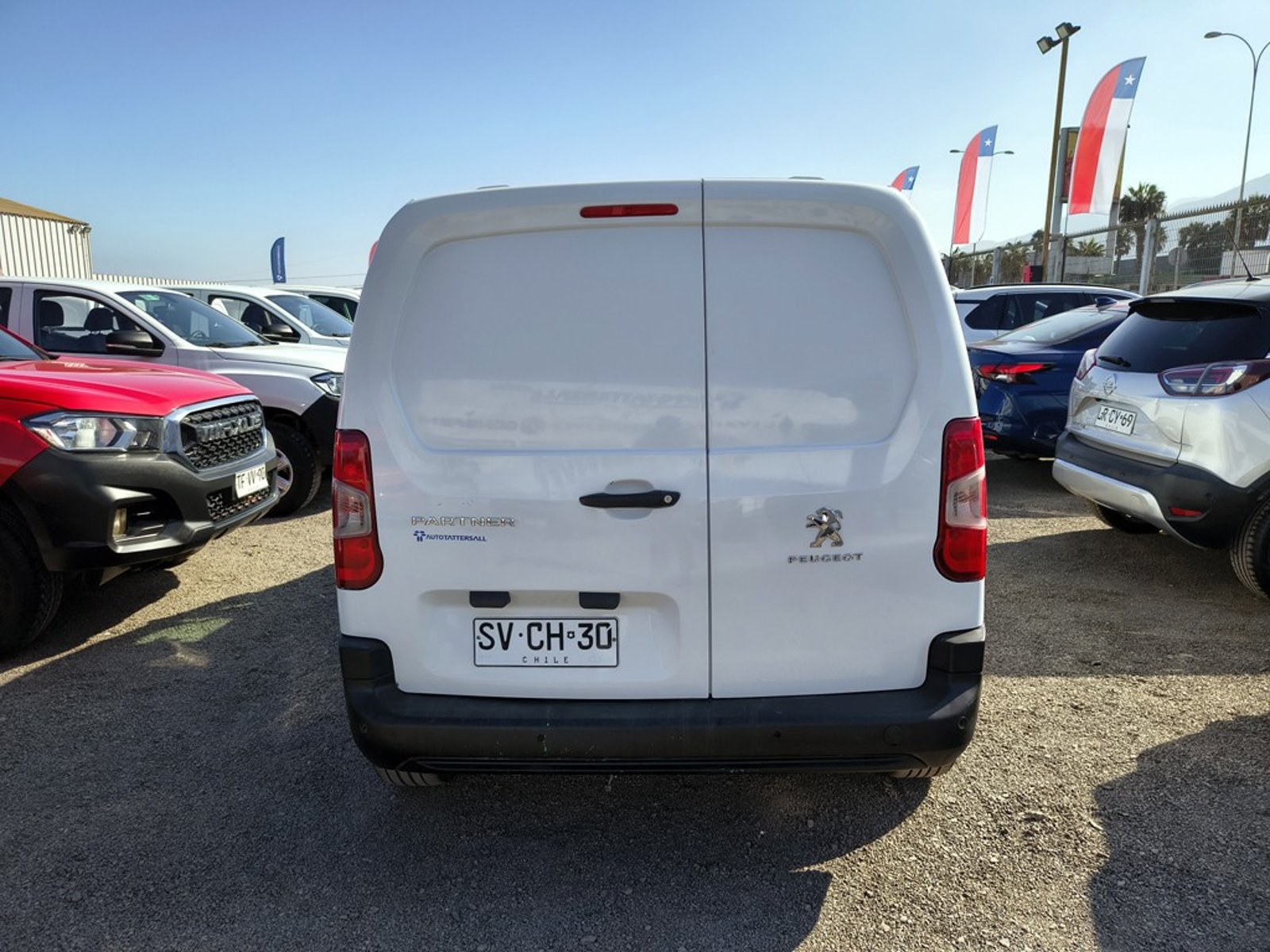 Peugeot PARTNER L1 1.5 Diesel 4X2 T/M 2023 - Foto 5 de 16
