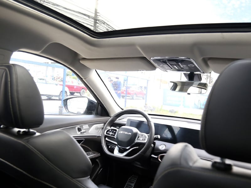 Jetour X70 PLUS 1.6 AUT 2024 - Imagen 17 de 20