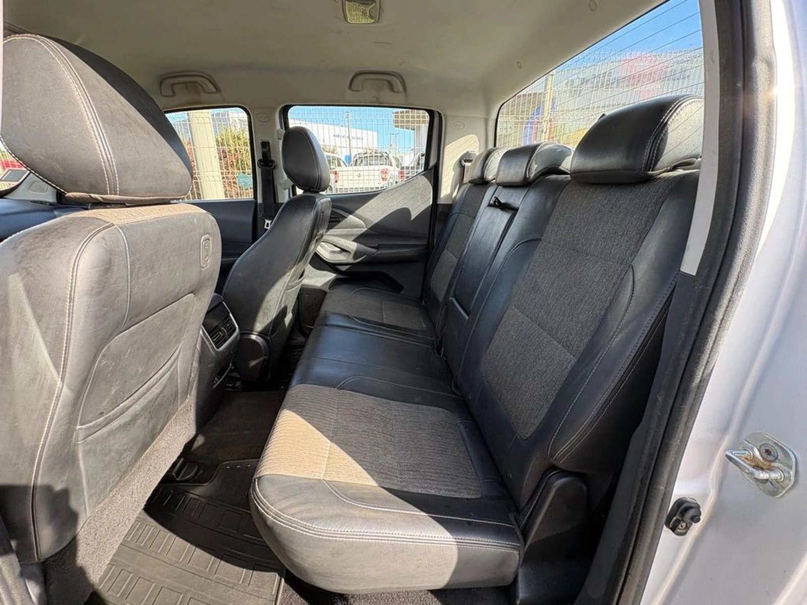 PEUGEOT LANDTREK 1.9 4X4 MT 2023 - Imagen 11 de 12