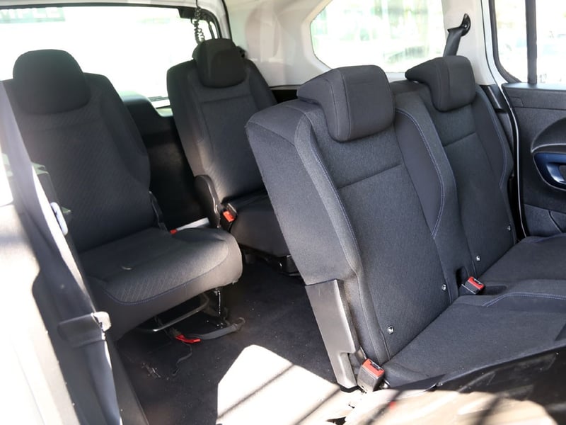Peugeot RIFTER 1.5 ALLURE DIESEL AUITOMATICA 2024 - Imagen 20 de 20
