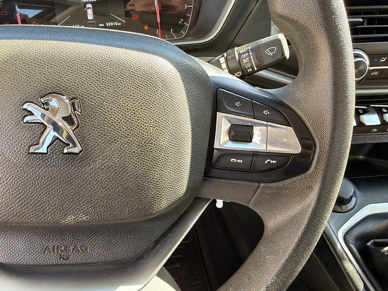 Peugeot LANDTREK ACTIVE 4X4 2023 - Imagen 18 de 20