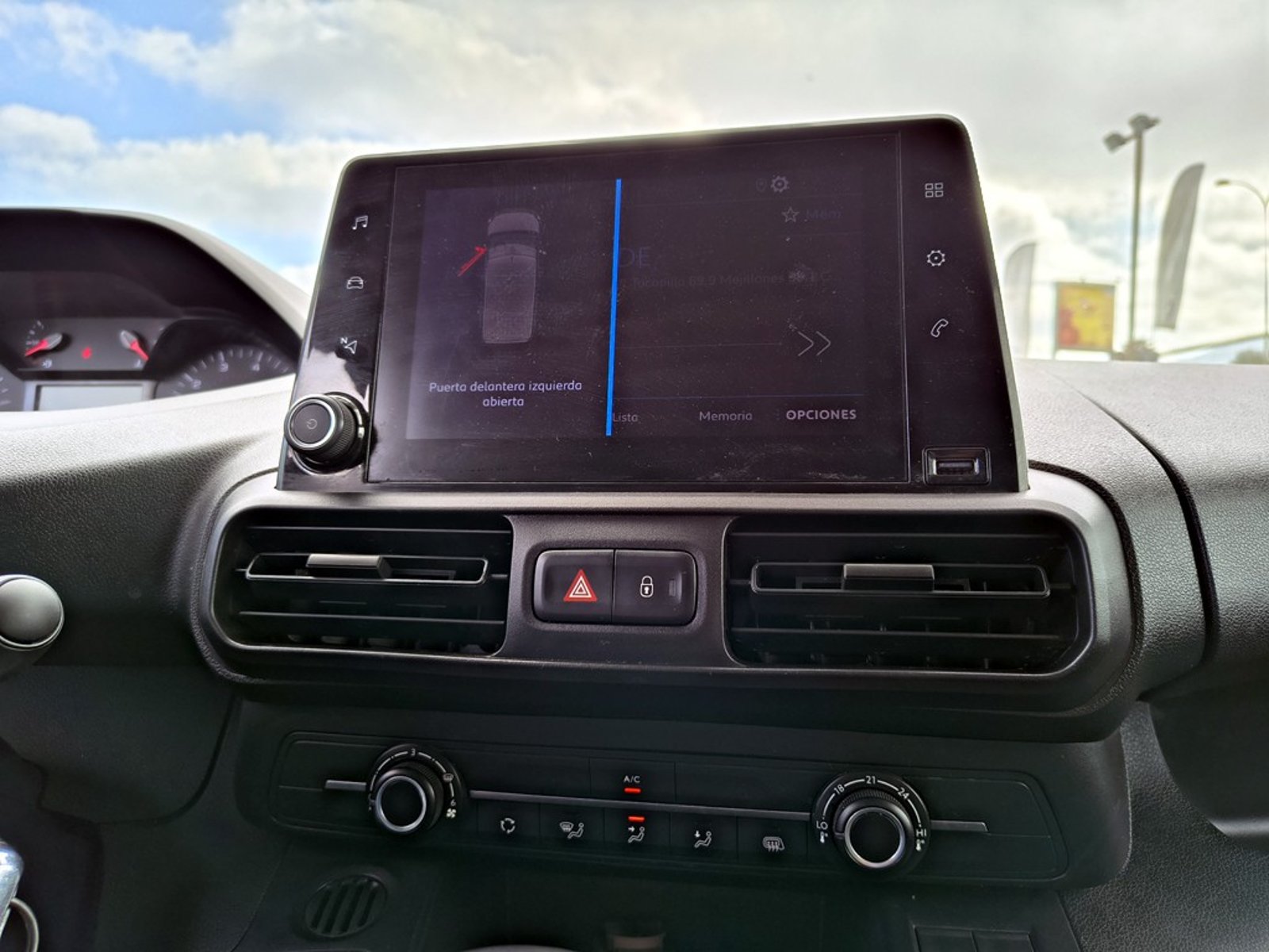 PEUGEOT PARTNER PARTNER L1 1.5 Diesel 4X2 T/M 2024 - Imagen 14 de 15