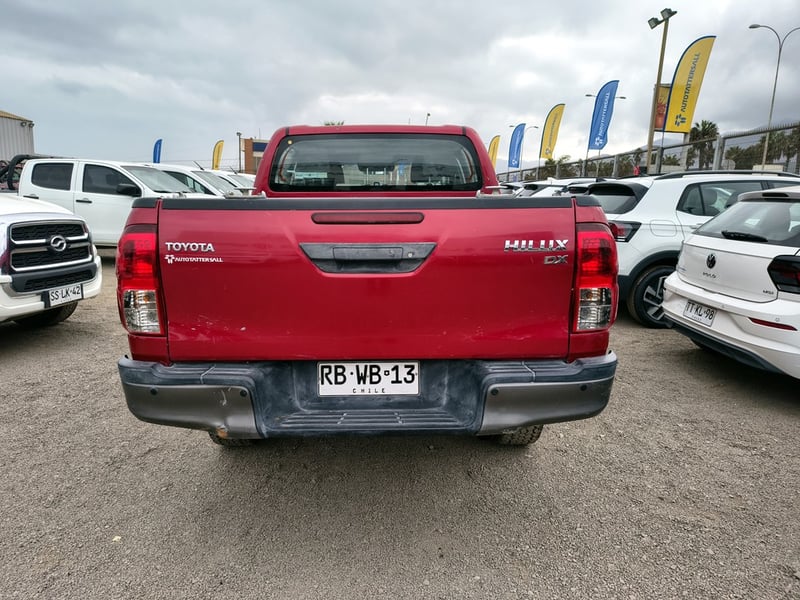 Toyota HILUX HILUX TSS 2.4 Diesel 4X2 T/M 2022 - Imagen 5 de 20