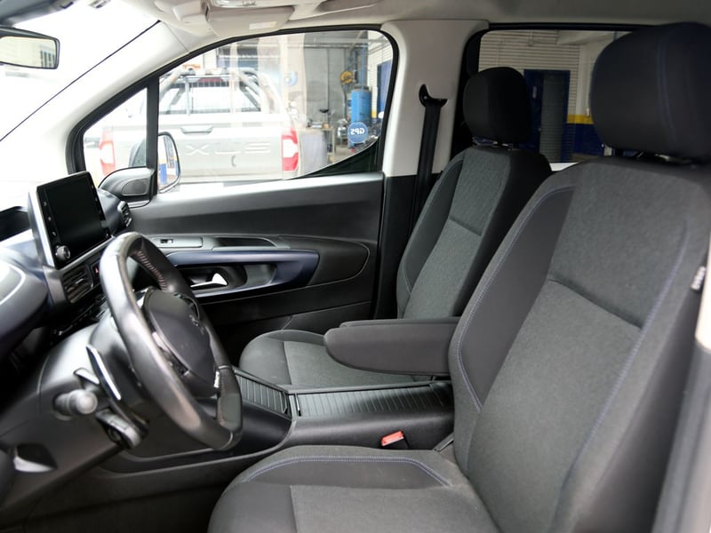 Peugeot RIFTER 1.5 BLUEHDI 130HP 2024 - Imagen 14 de 20
