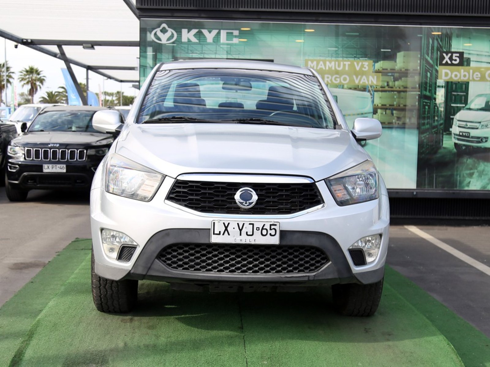 SsangYong ACTYON SPORTS 2.2 4X2 MT 2020 - Foto 2 de 20