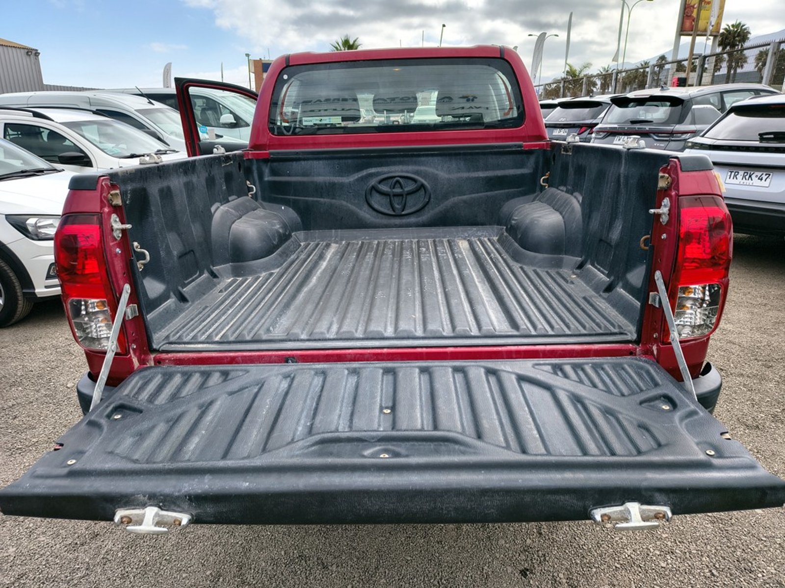 TOYOTA HILUX HILUX TSS 2.4 Diesel 4X2 T/M 2022 - Imagen 7 de 20