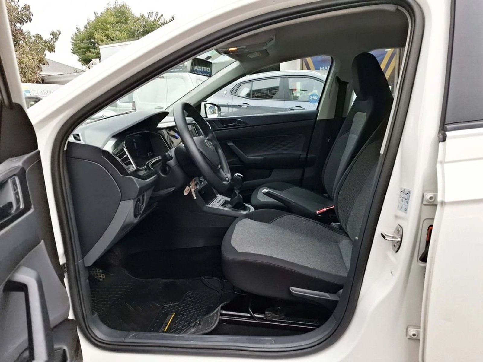 Volkswagen POLO 1.6 2025 - Imagen 13 de 20
