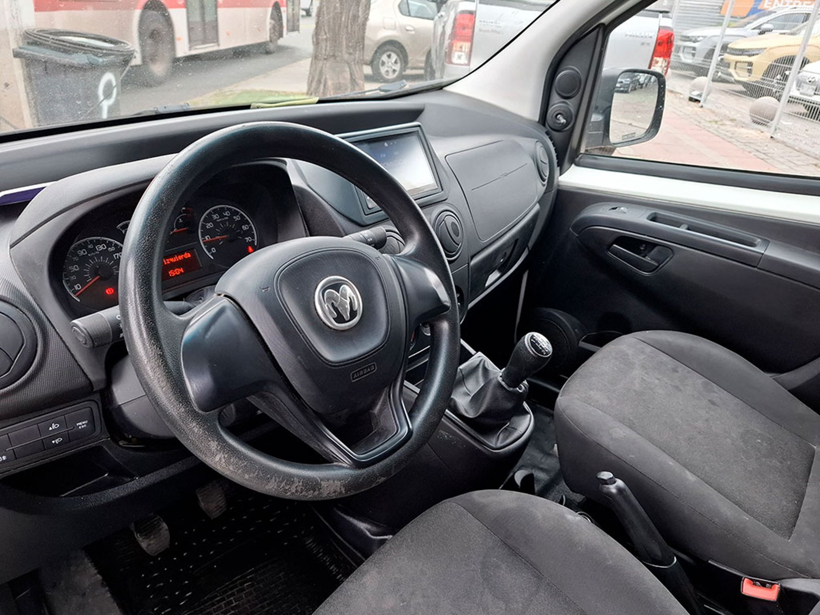 RAM V700 City 1.2 MT Diesel 2022 - Imagen 10 de 20