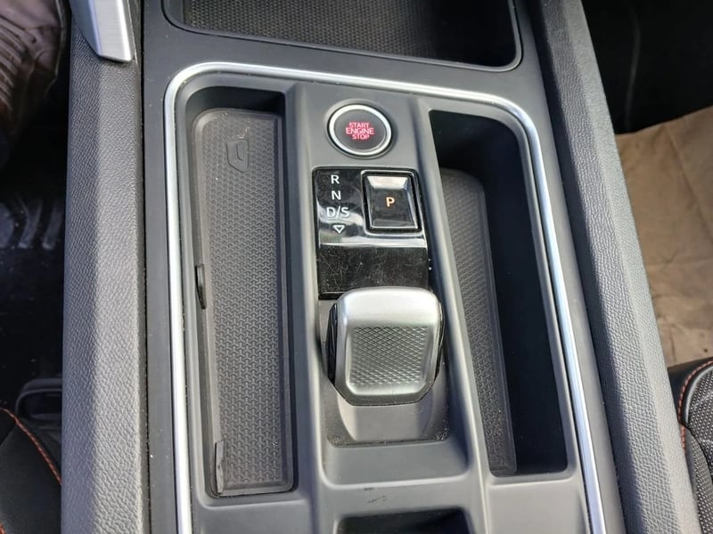 SEAT LEON Leon FR 1.4 TSI AT 2023 - Imagen 15 de 17