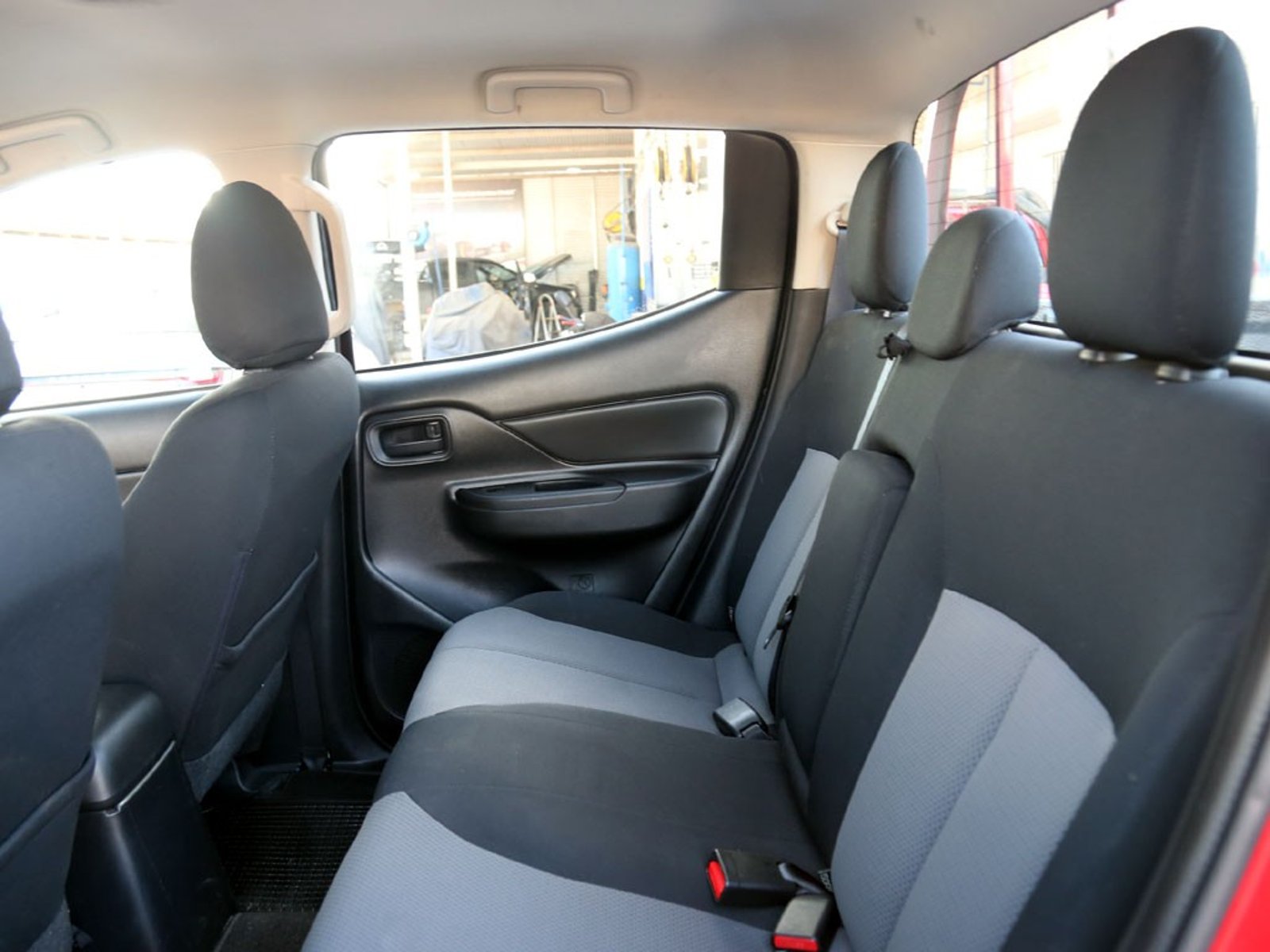 Mitsubishi L200 KATANA CRDI 2022 - Imagen 18 de 20