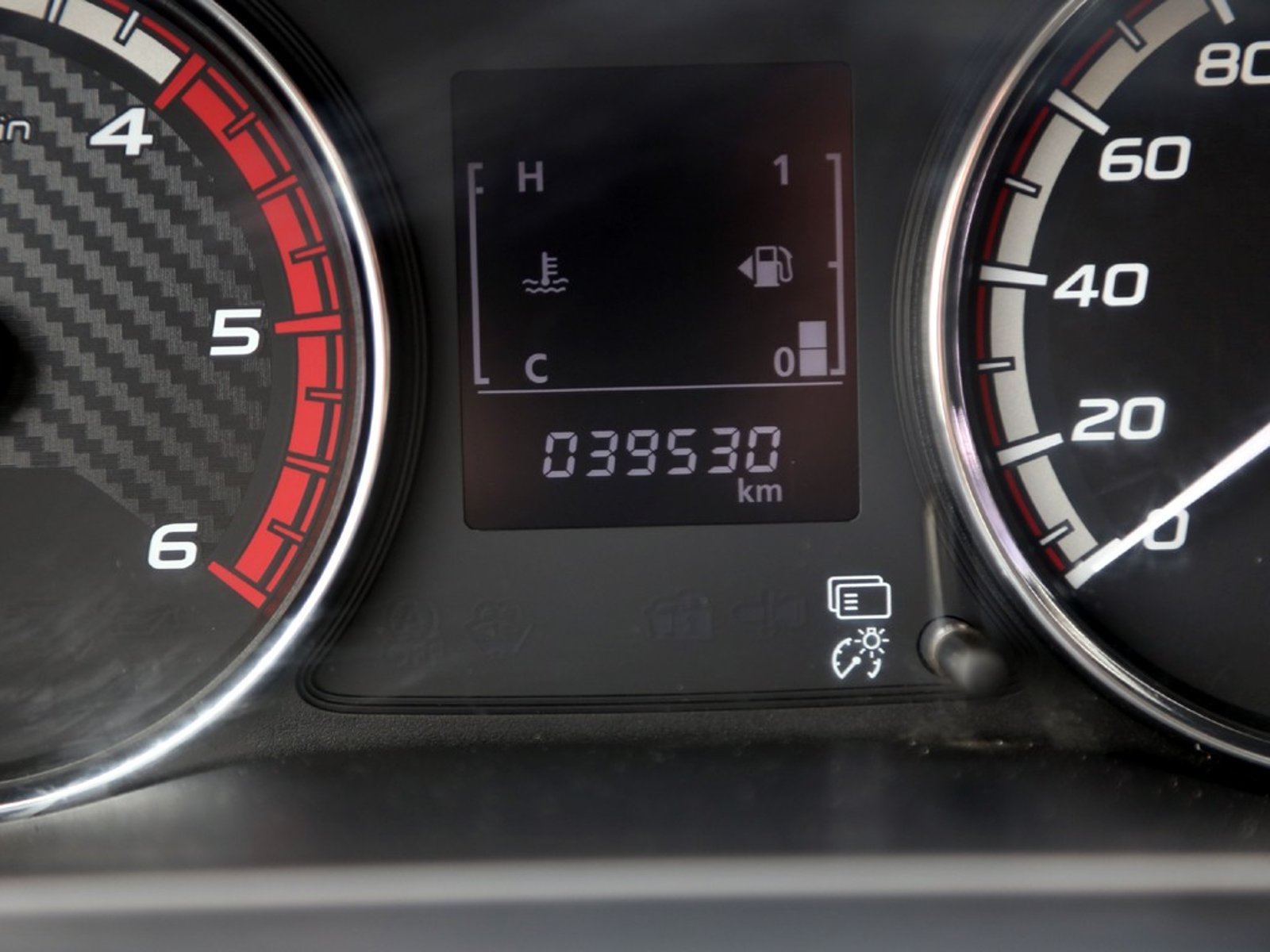 Mitsubishi L200 KATANA CRT 2023 - Imagen 20 de 20