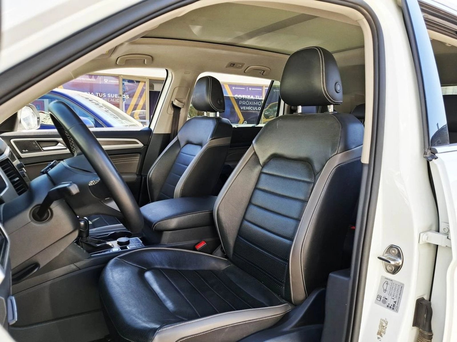 VOLKSWAGEN ATLAS 3.6 LIMITED 4 MOTION 2024 - Imagen 14 de 20