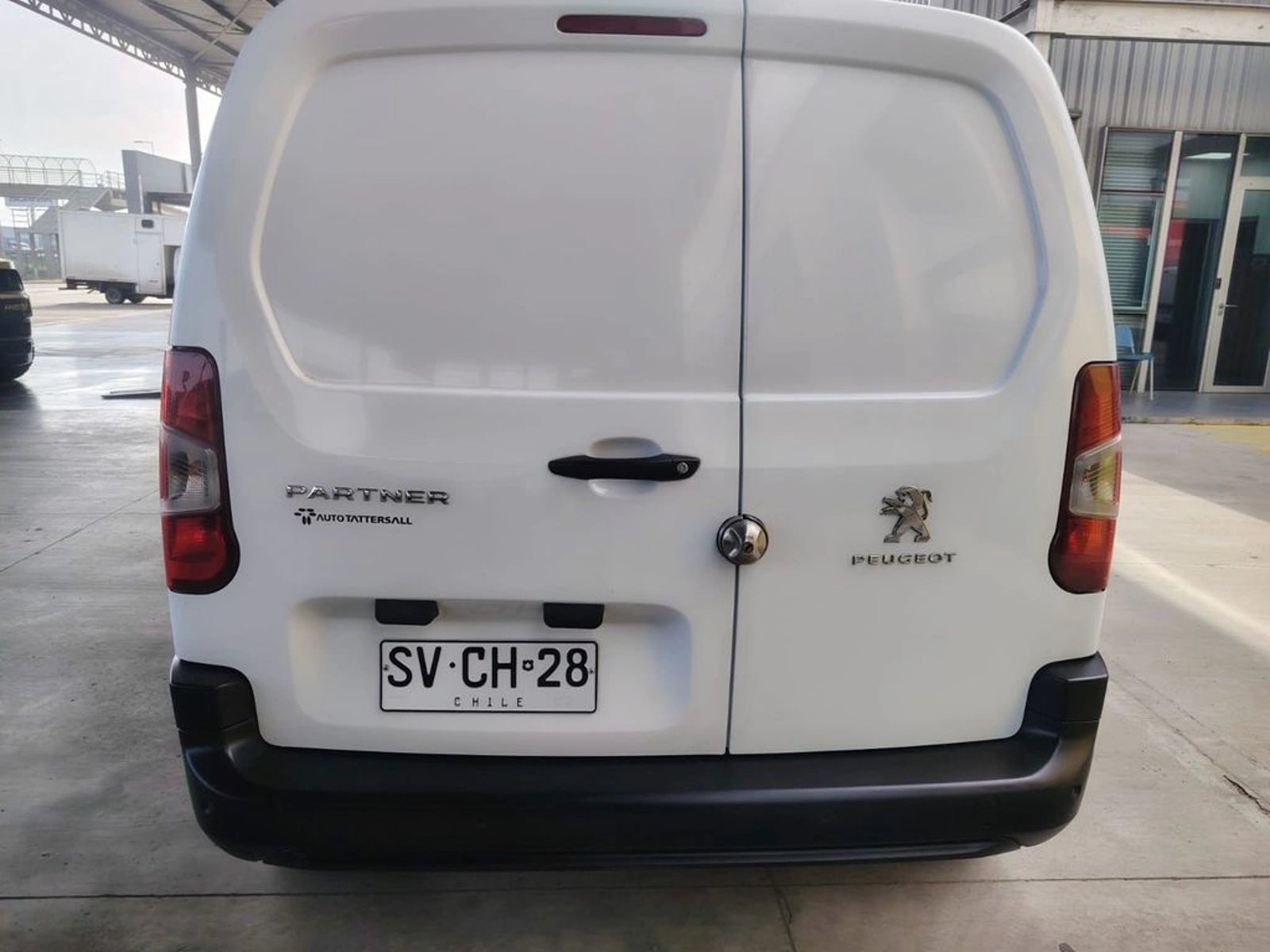 Peugeot PARTNER 1.5 L1 HDI  4X2 MT 5P 2023 - Imagen 3 de 15