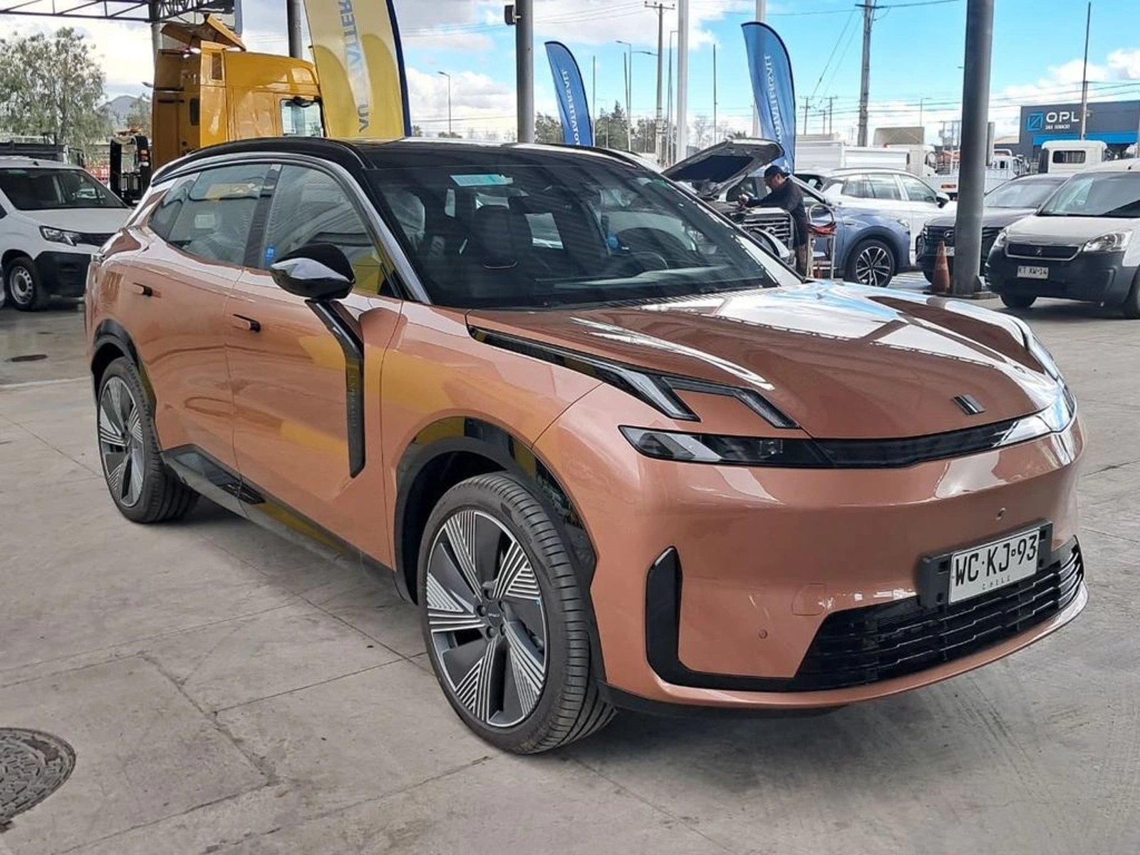 Lynk & Co 08 HALO 08 PHEV 1.5 AUT 4X2 2027 - Foto 3 de 20