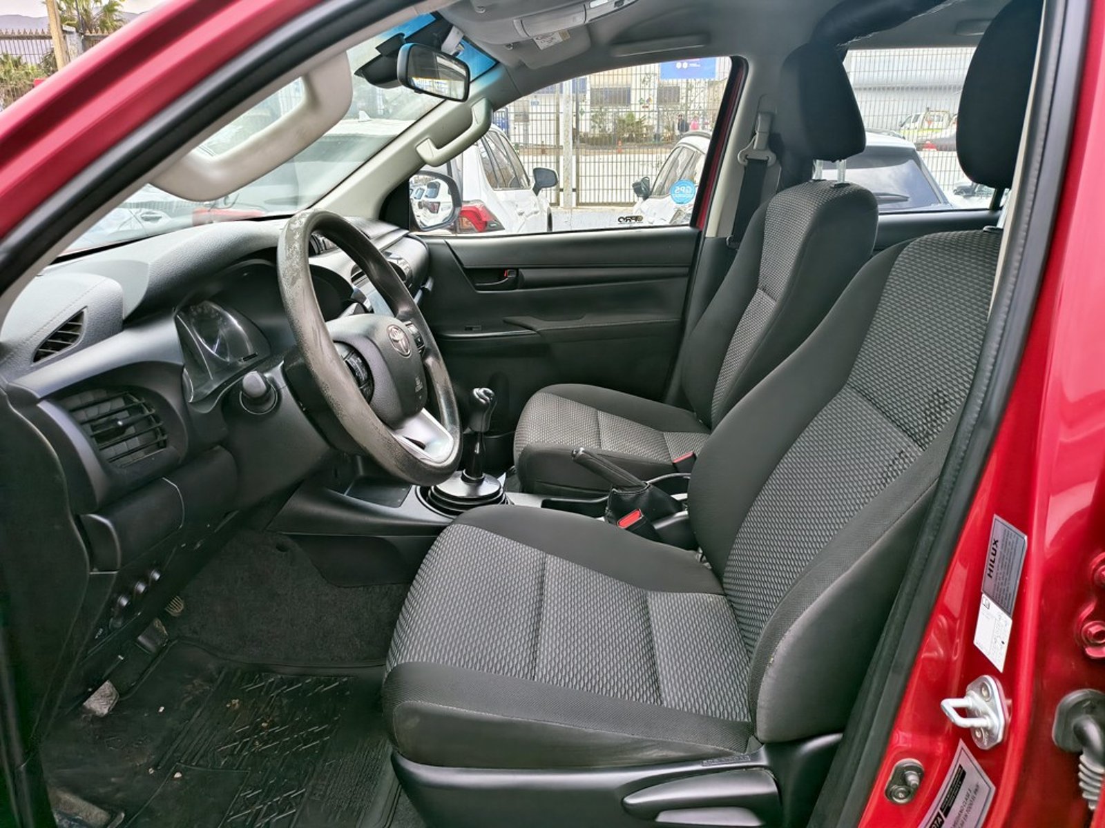 Toyota HILUX HILUX TSS 2.4 DIESEL 4X4 T/M 2023 - Imagen 10 de 20