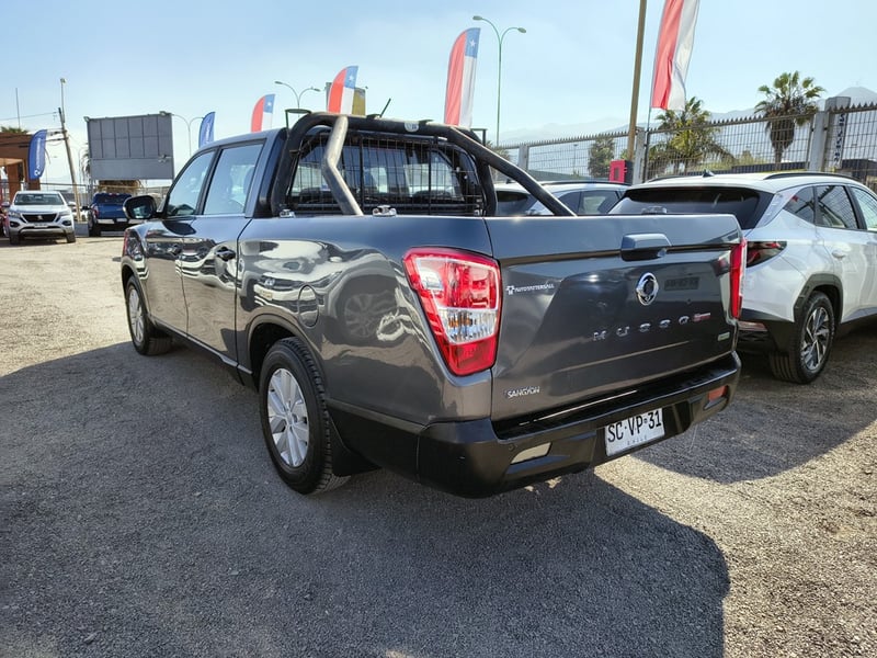 SsangYong MUSSO GRAND MUSSO 2.2 Diesel 4x2 T/M 2022 - Imagen 4 de 20