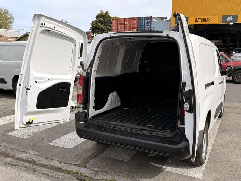 Peugeot PARTNER 1.6 L2 HDI 2022 - Imagen 9 de 20
