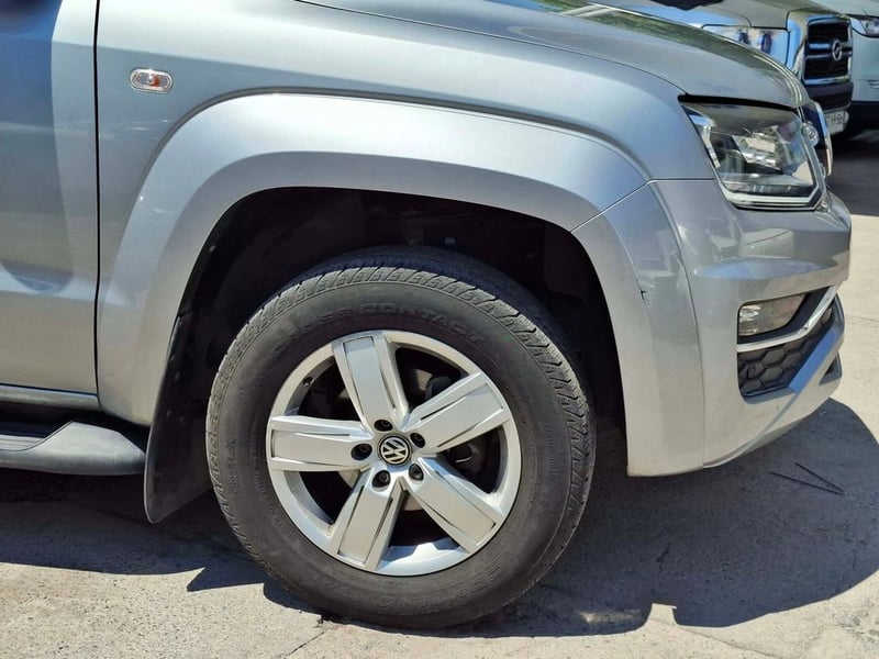 Volkswagen AMAROK 2.0 HIGHLINE 4MOTION AT 2023 - Imagen 6 de 20