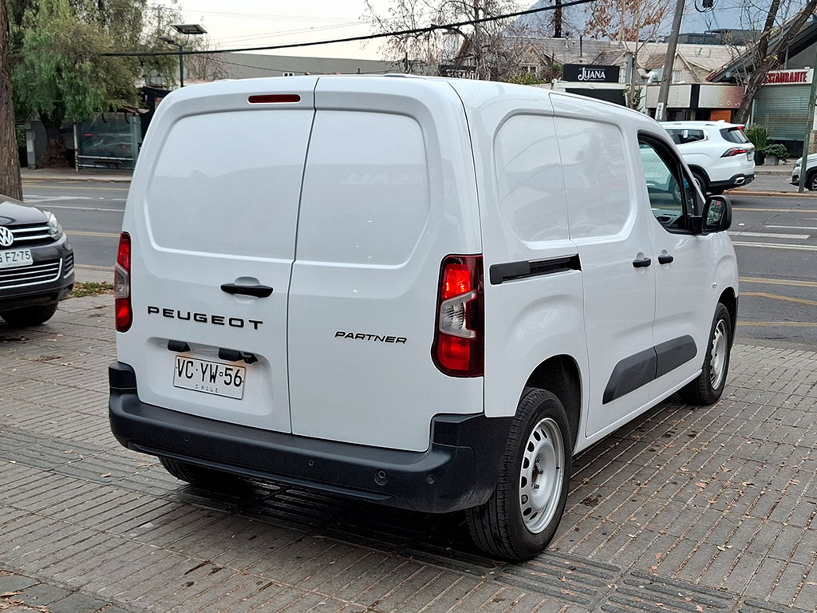 Peugeot PARTNER PARTNER L1 1.5 Diesel 4X2 T/M 2025 - Imagen 6 de 20