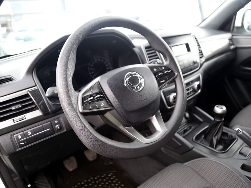 SsangYong MUSSO GRAND MUSSO 2.2 4X2 MT DISEL 2023 - Imagen 13 de 20