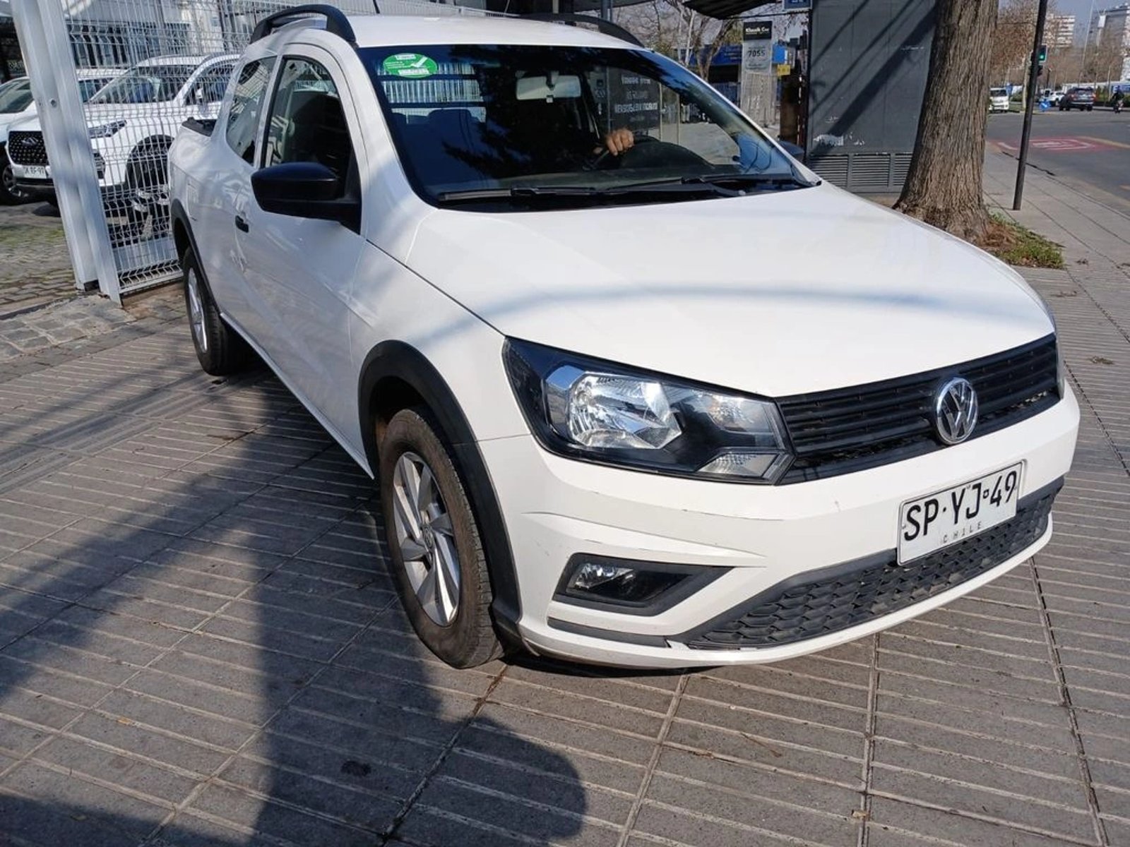 Volkswagen SAVEIRO Saveiro 1.6 MT Cab Ext Confortline 2023 - Foto 3 de 17