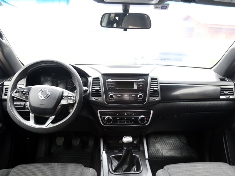 SsangYong MUSSO Grand 4X4 2.2 2023 - Imagen 16 de 20
