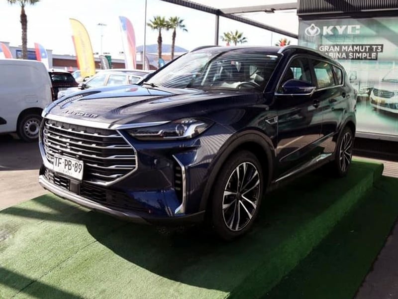 Jetour X70 PLUS 1.5T 4X2 AT 5P 2024